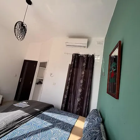 Next To Sliema Stay, Cozy, Air-conditioned, Self Check-in * Gzira