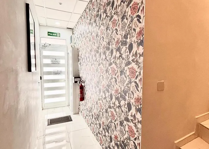 Next To Sliema Stay, Cozy, Air-conditioned, Self Check-in Δωμάτια σε οικογενειακή κατοικία *